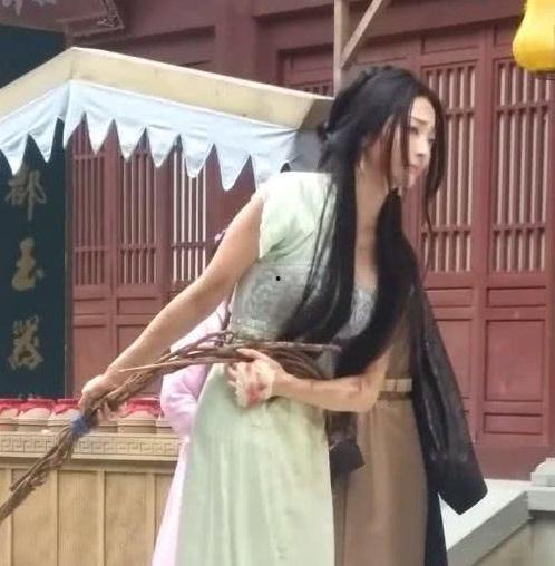 娱乐圈吃瓜女星是谁最美,揭秘最美女星风云录  第2张