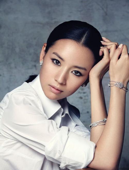 娱乐圈吃瓜女星是谁最美,揭秘最美女星风云录  第3张